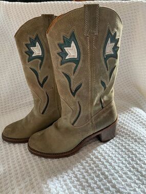 FRYE VINTAGE SABRINA FLORAL CAMPUS GREEN COWBOY BOOTS